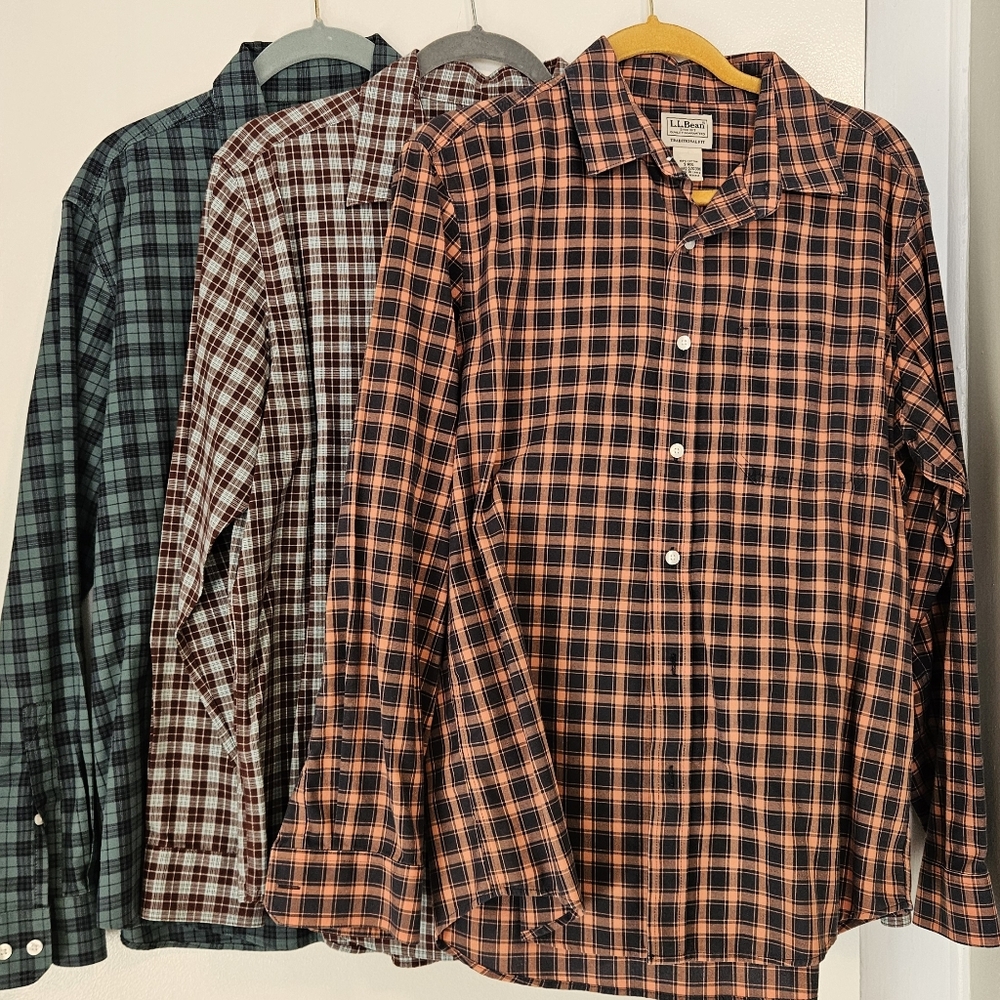 Set of 3 men's LL Bean button down shirts sz S